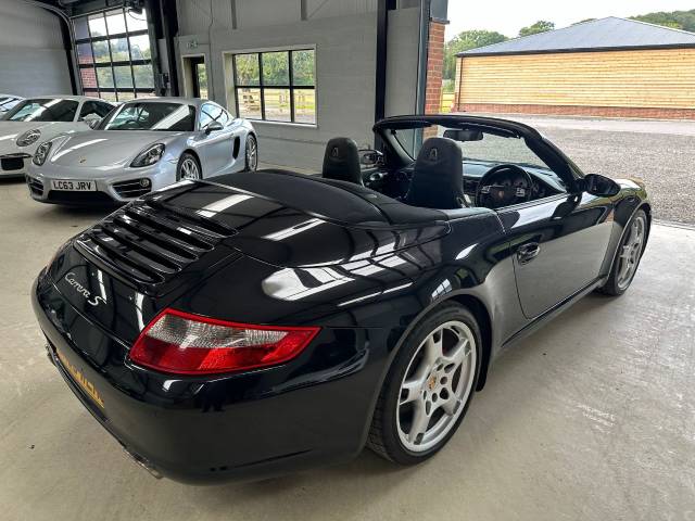 2005 Porsche 911 3.8 Carrera S